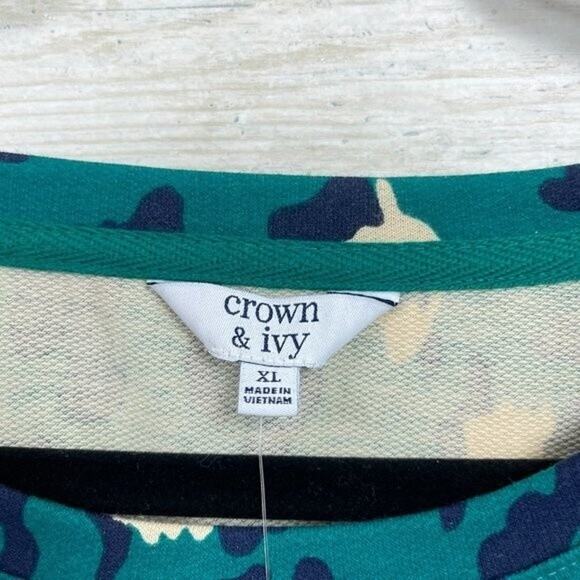 CROWN & IVY Animal Print Round Hem Lounge Tee Green Womens XL - Picture 4 of 5